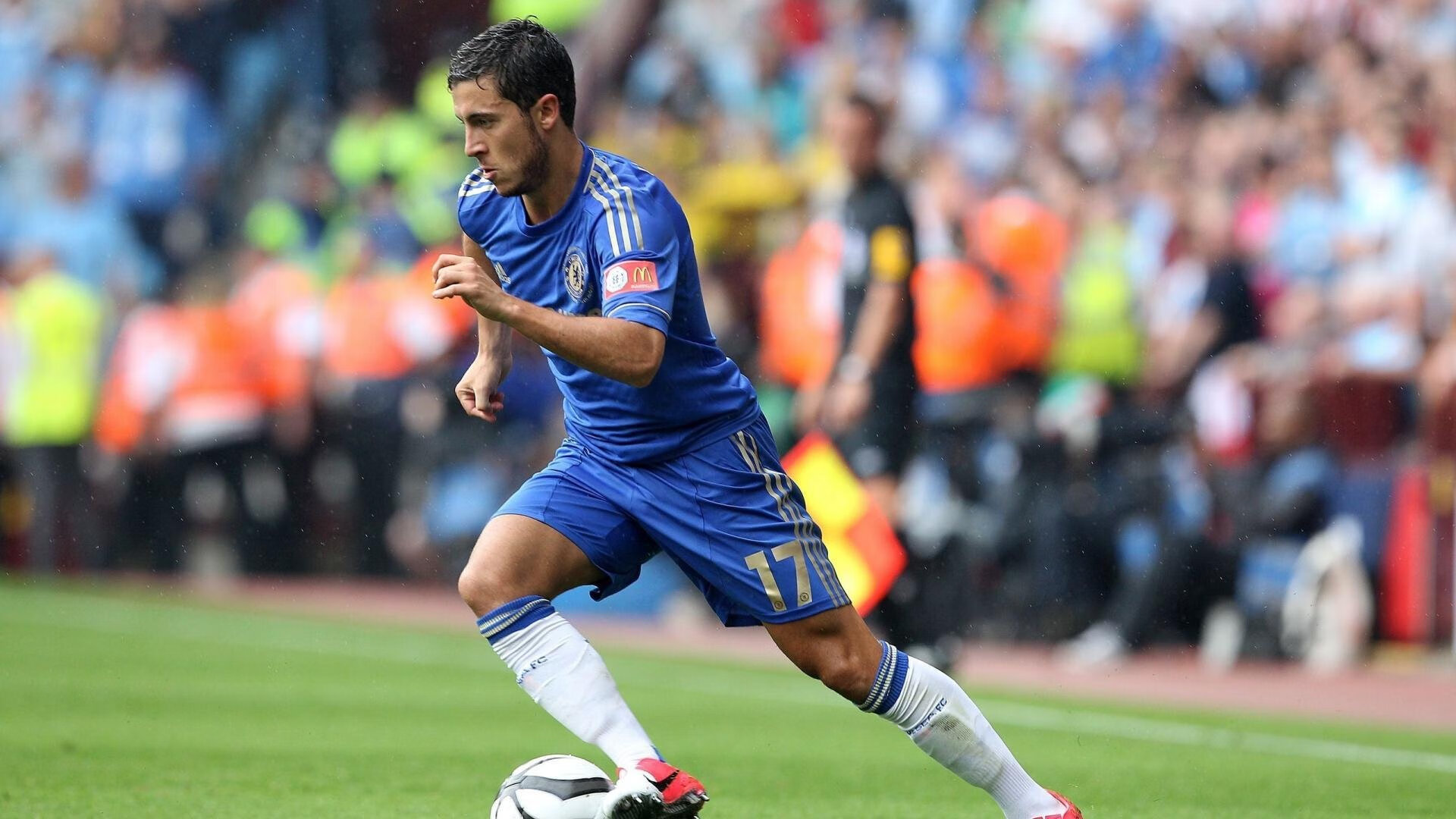 恩里克带领西班牙队迎来复苏,晋级欧洲杯